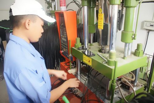 在電視監(jiān)控系統(tǒng)線纜產(chǎn)品上，我們應(yīng)如何選用？ 